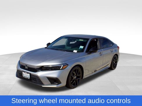 Used 2024 Honda Civic Sport image 4
