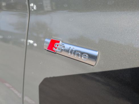 Used 2023 Audi Q5 2.0T Premium Plus w/ Premium Plus Package image 40