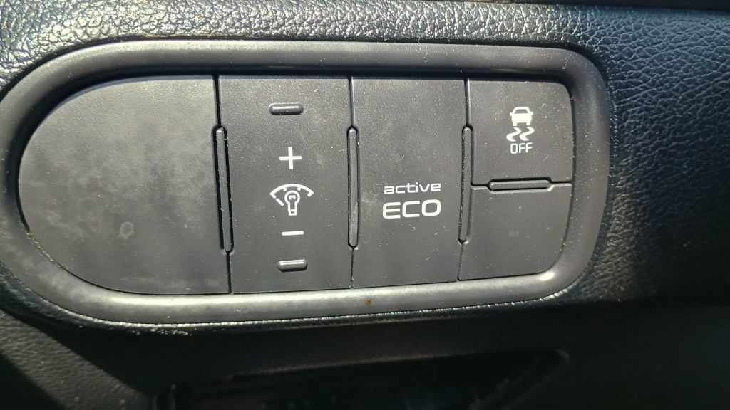 Used 2016 Kia Forte EX FWD image 7