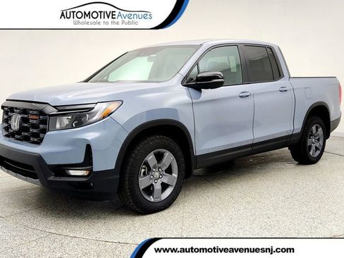 Used 2024 Honda Ridgeline TrailSport image 1