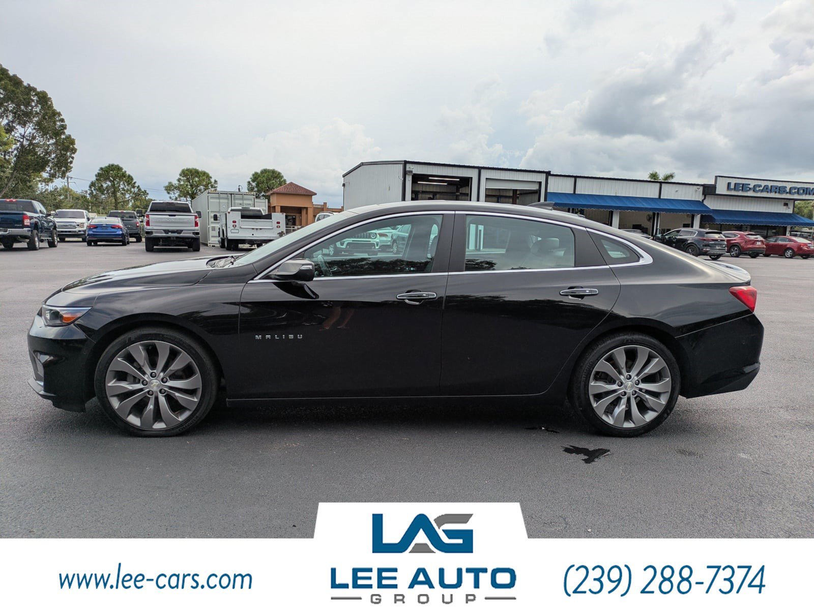Used 2017 Chevrolet Malibu Premier w/ Premier Sun and Wheel Package FWD image 6