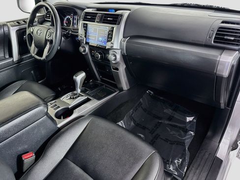 Used 2022 Toyota 4Runner TRD Sport RWD image 30