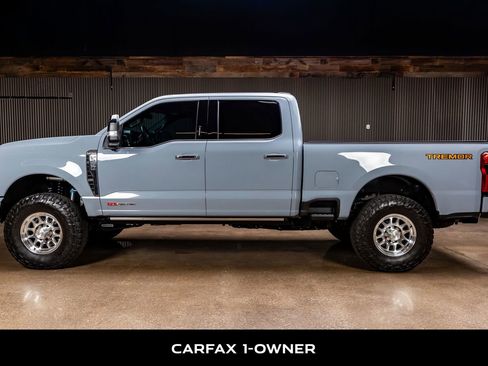 Used 2024 Ford F250 Platinum w/ Tremor Off-Road Package image 5