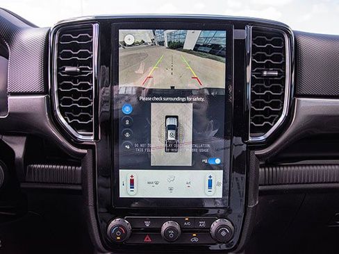 New 2025 Ford Ranger XLT w/ FX4 Off-Road Package image 13