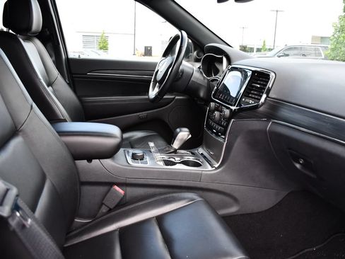Used 2020 Jeep Grand Cherokee Limited AWD/4WD image 27