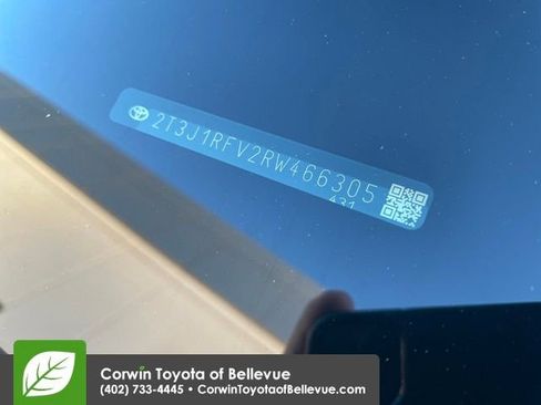 Used 2024 Toyota RAV4 Adventure image 29