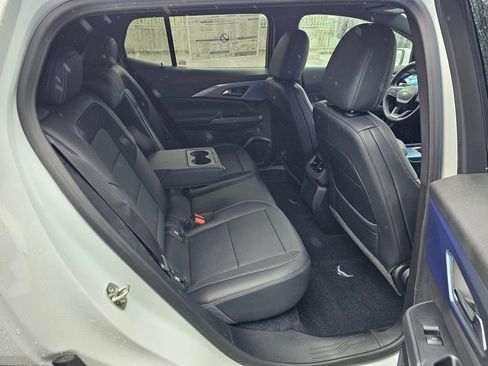 New 2026 Chevrolet Equinox EV LT FWD image 12