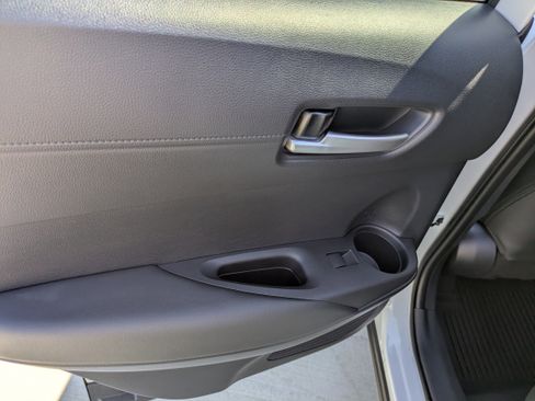 Certified 2024 Toyota Corolla Cross XSE w/ Convenience Package image 15