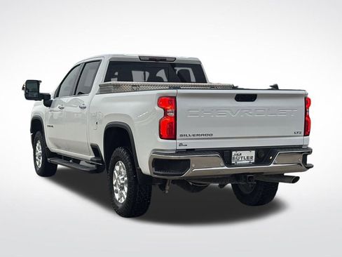 Used 2024 Chevrolet Silverado 3500 LTZ w/ LTZ Plus Package image 4