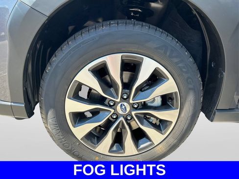 Certified 2025 Subaru Outback Limited AWD/4WD image 14