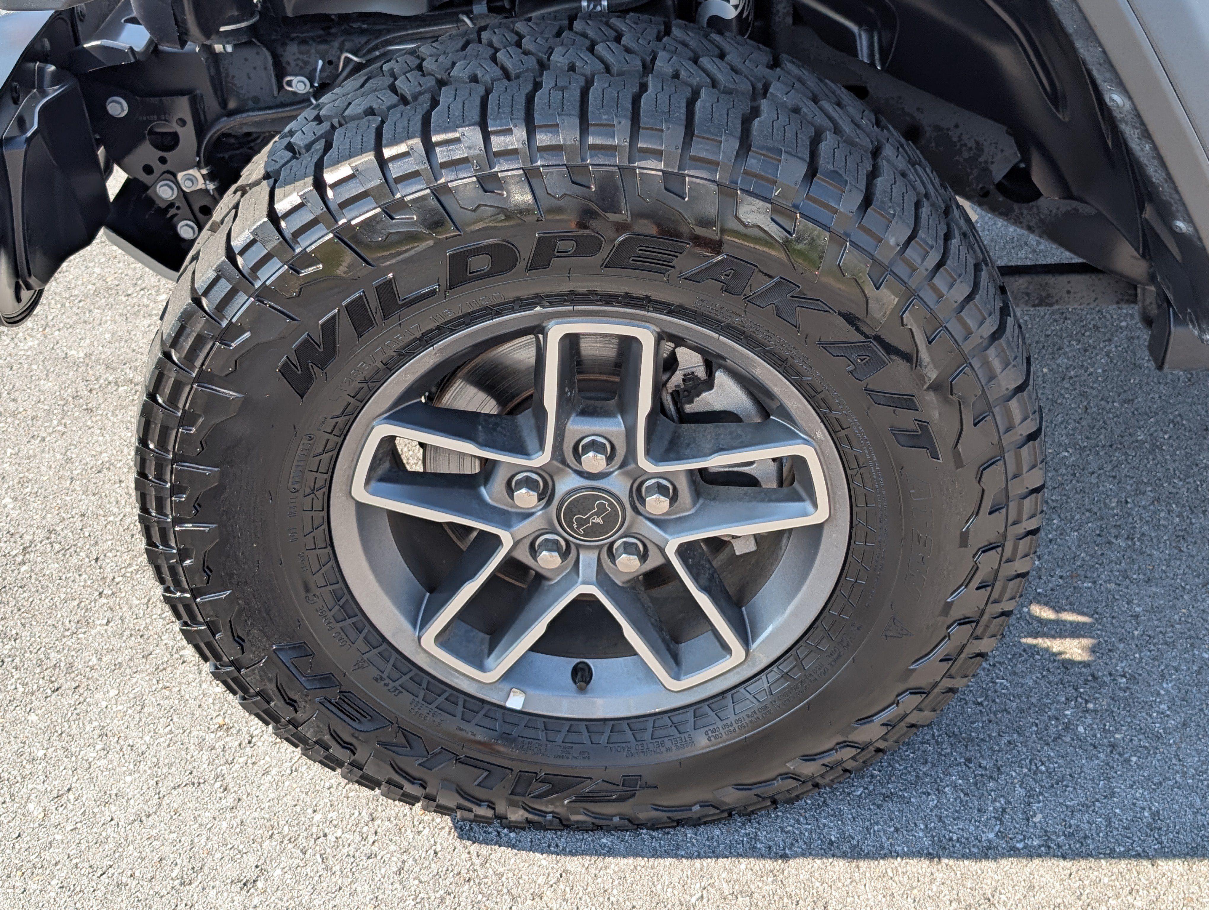 Used 2026 Jeep Gladiator Mojave AWD/4WD image 25