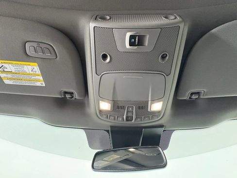 Used 2019 Ford F150 Lariat w/ Equipment Group 502A Luxury AWD/4WD image 20