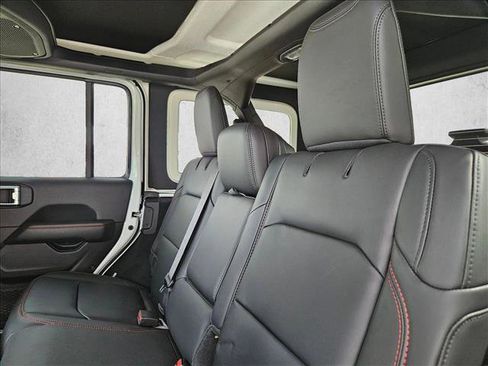 New 2026 Jeep Wrangler Unlimited Rubicon image 16