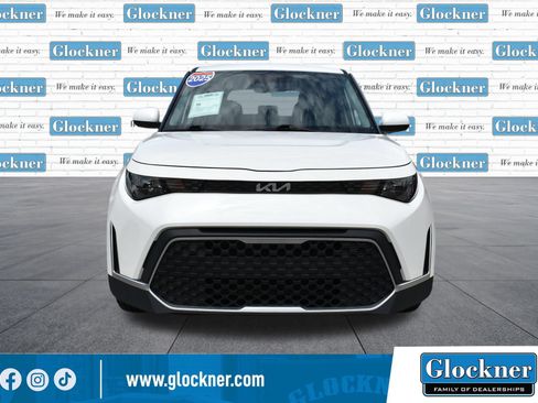 Used 2025 Kia Soul LX w/ LX Technology Package FWD image 2