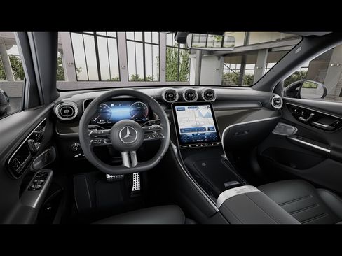 Certified 2026 Mercedes-Benz GLC 300 4MATIC image 38