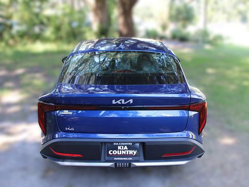 New 2026 Kia K4 EX FWD image 8