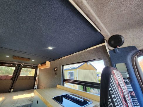 Used 2006 Dodge Sprinter 2500 w/ PWR Convenience Group RWD image 37