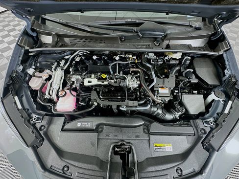 Used 2024 Toyota Prius Prime XSE image 31