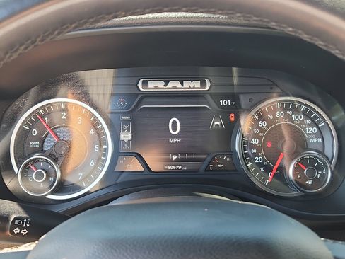 Used 2025 RAM 1500 Big Horn AWD/4WD image 10
