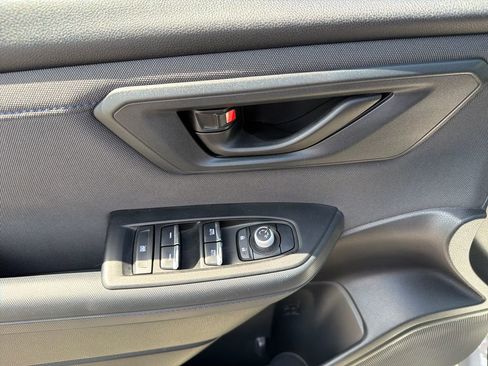 Used 2026 Subaru Forester Premium w/ Base/Premium Package image 16