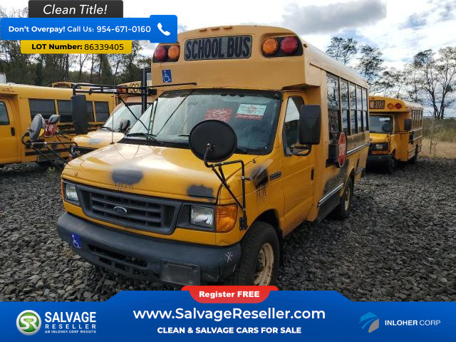Used 2006 Ford E-350 and Econoline 350 Super Duty RWD image 3