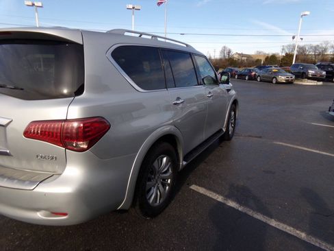 Used 2015 INFINITI QX80 4WD w/ Driver's Assistance Package image 38
