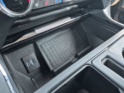 Used 2022 Ford F150 Lariat w/ Equipment Group 502A High AWD/4WD image 32