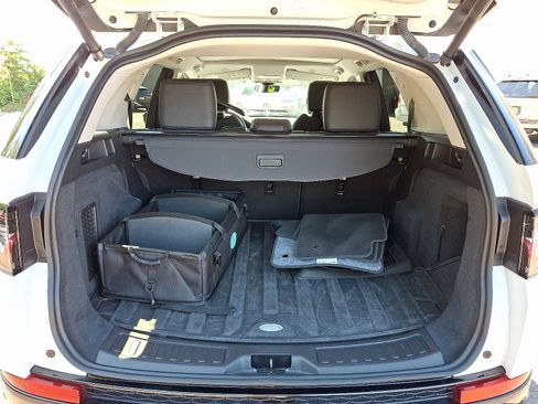 Used 2024 Land Rover Discovery Sport S AWD/4WD image 25