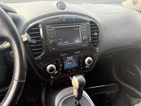 Used 2014 Nissan Juke SL AWD/4WD image 8