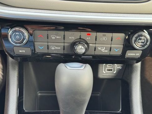 New 2026 Jeep Compass Limited AWD/4WD image 35