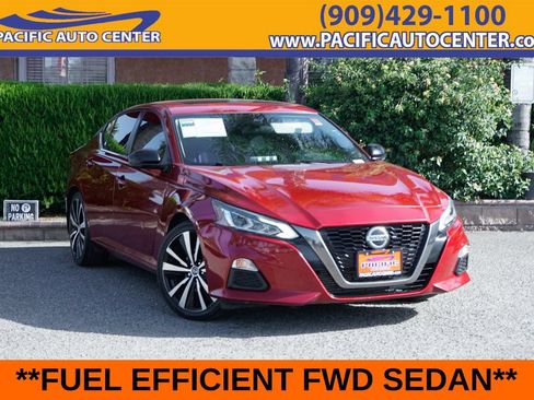 Used 2022 Nissan Altima 2.0 SR FWD image 1