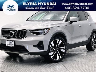 Used 2023 Volvo XC40 B5 Ultimate w/ Climate Package