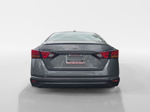 Certified 2025 Nissan Altima 2.5 S FWD image 4