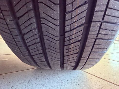 Used 2024 Lexus RX 350 Premium Plus w/ Convenience Package image 21