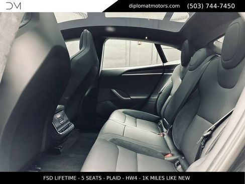 Used 2025 Tesla Model S Plaid AWD/4WD image 23