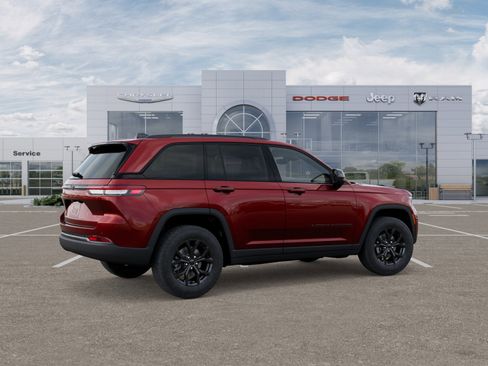 New 2025 Jeep Grand Cherokee Altitude image 23