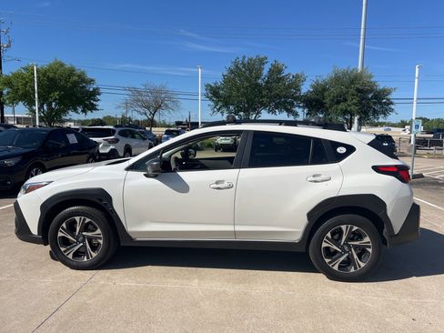 Used 2024 Subaru Crosstrek 2.0i Premium image 1