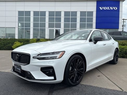 Certified 2023 Volvo S60 B5 Plus w/ Climate Package FWD image 39