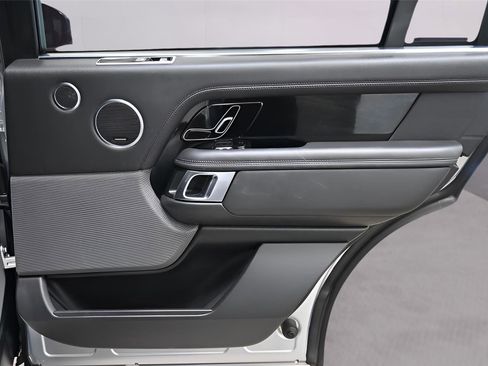 Used 2019 Land Rover Range Rover Long Wheelbase Supercharged image 20