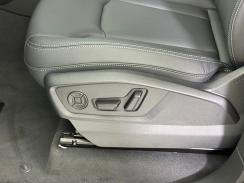 New 2026 Audi Q7 3.0T Premium Plus AWD/4WD image 15