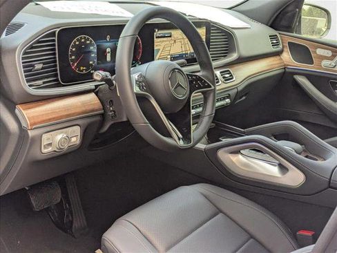 New 2025 Mercedes-Benz GLE 450 4MATIC image 3