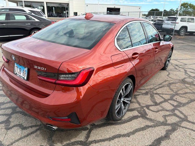 Used 2020 BMW 330i xDrive Sedan w/ Convenience Package AWD/4WD image 5