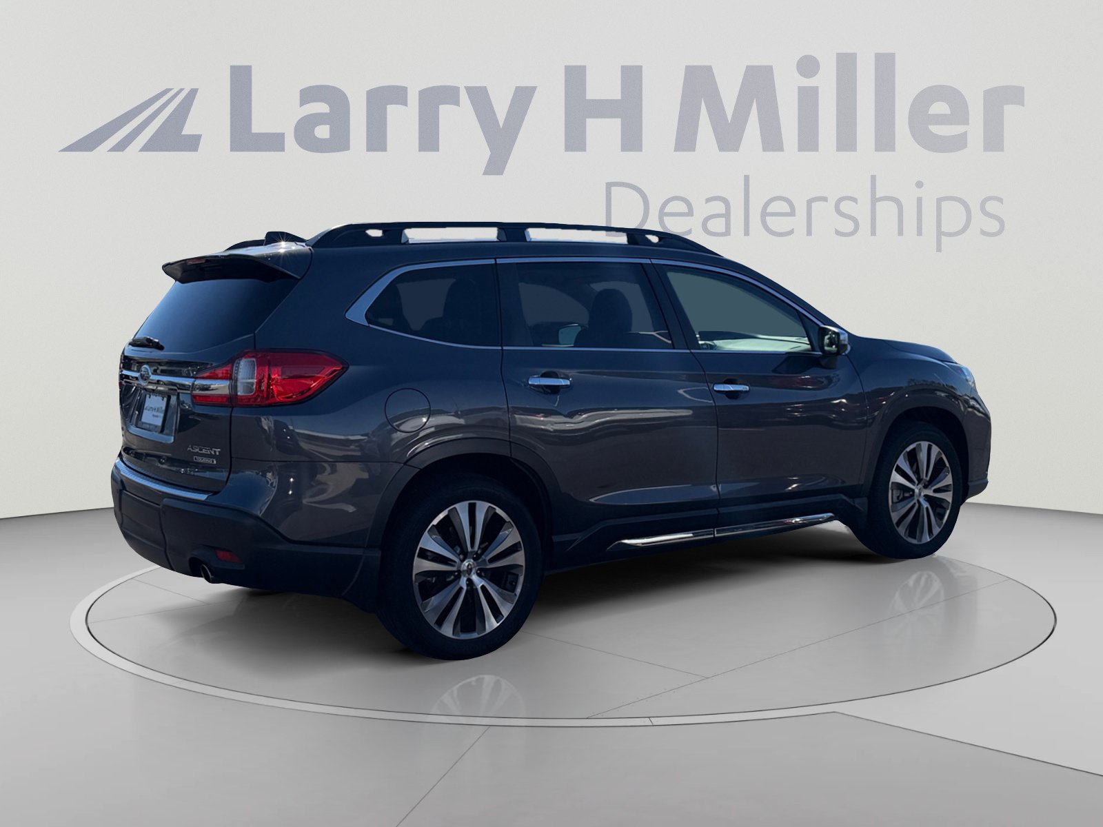 Used 2022 Subaru Ascent Touring w/ Popular Package #2A AWD/4WD image 5