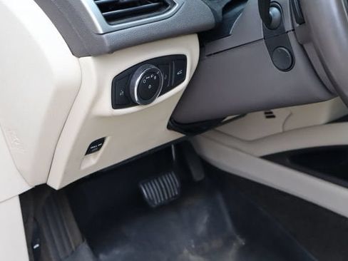 Used 2016 Lincoln MKZ w/ Equipment Group 300A Reserve FWD image 24