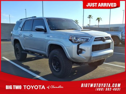 Used 2024 Toyota 4Runner TRD Off-Road Premium w/ Moonroof Package AWD/4WD image 1