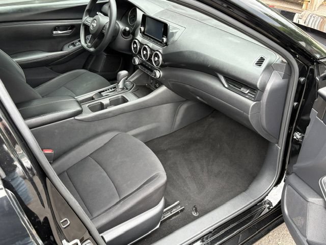 Used 2025 Nissan Sentra S FWD image 17