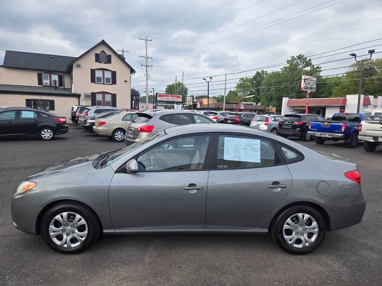Used 2010 Hyundai Elantra GLS FWD image 9