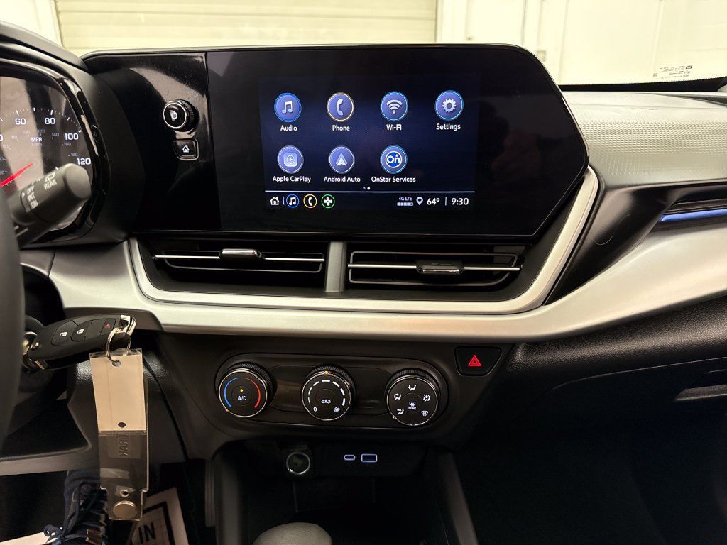 Certified 2024 Chevrolet Trax LS FWD image 16