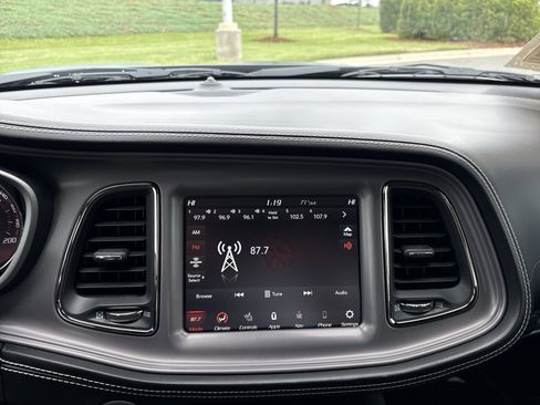 Used 2023 Dodge Challenger SRT Hellcat RWD image 29