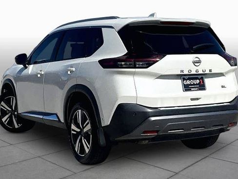 Certified 2023 Nissan Rogue SL w/ SL Premium Package FWD image 12